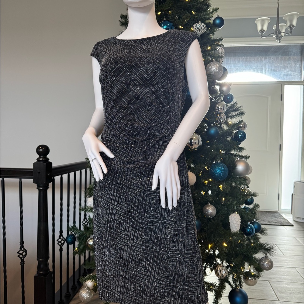 Anne Klein Geometric Midi Dress